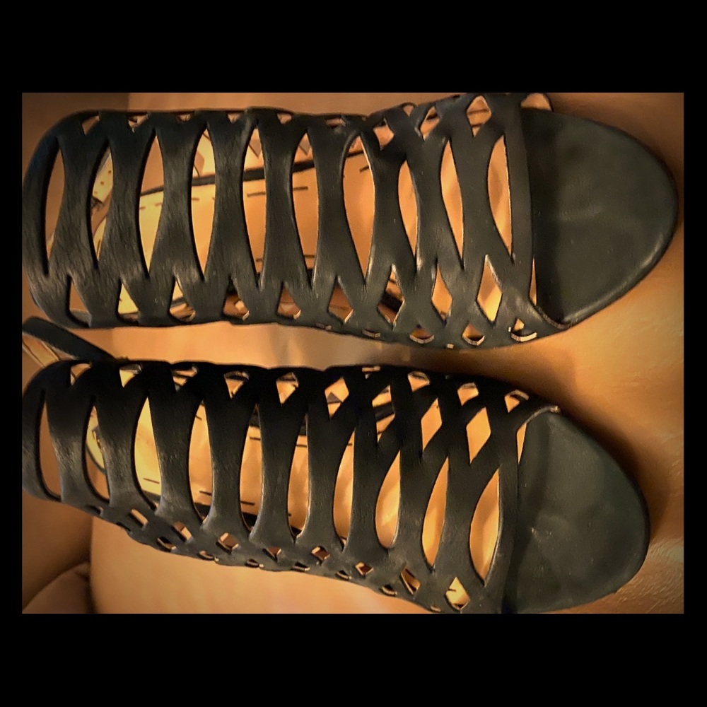 Nine West Black Heel Sandals!!